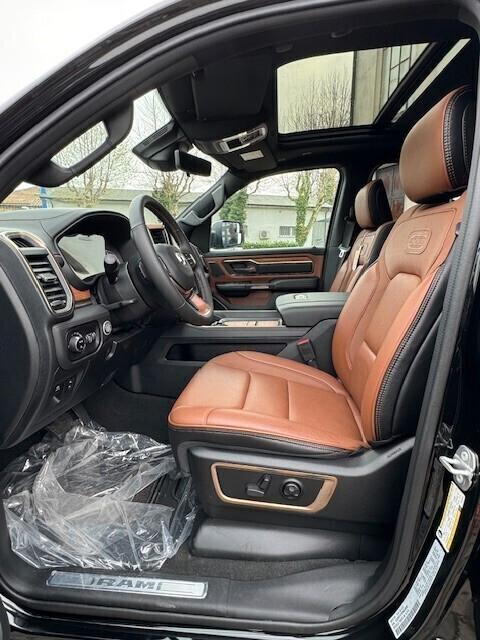 DODGE RAM 1500 CREW 5.7L V8 NEW CLUSTER LONGHORN