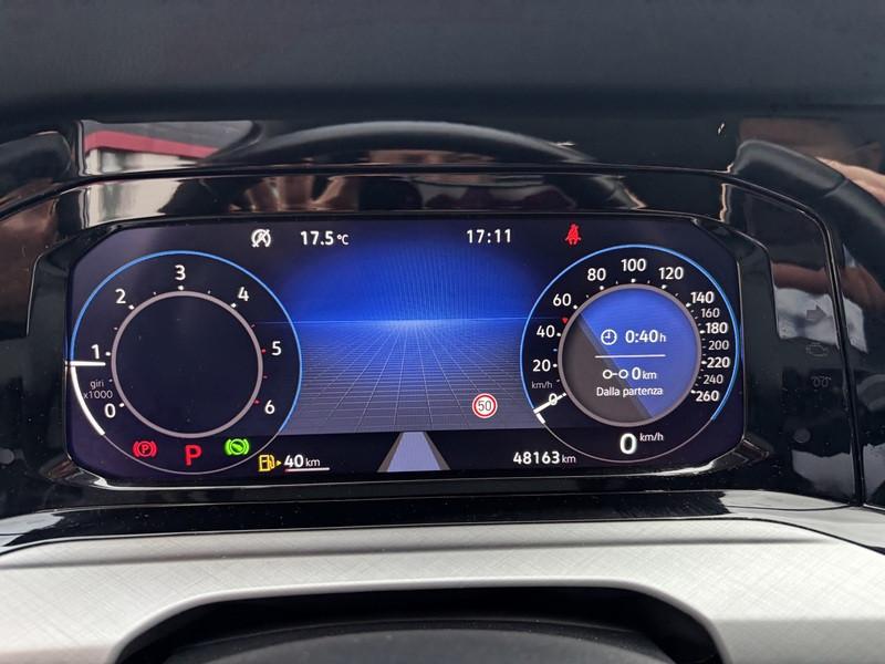 Volkswagen Golf 2.0 tdi Life 115cv dsg LED-NAVI-CAM