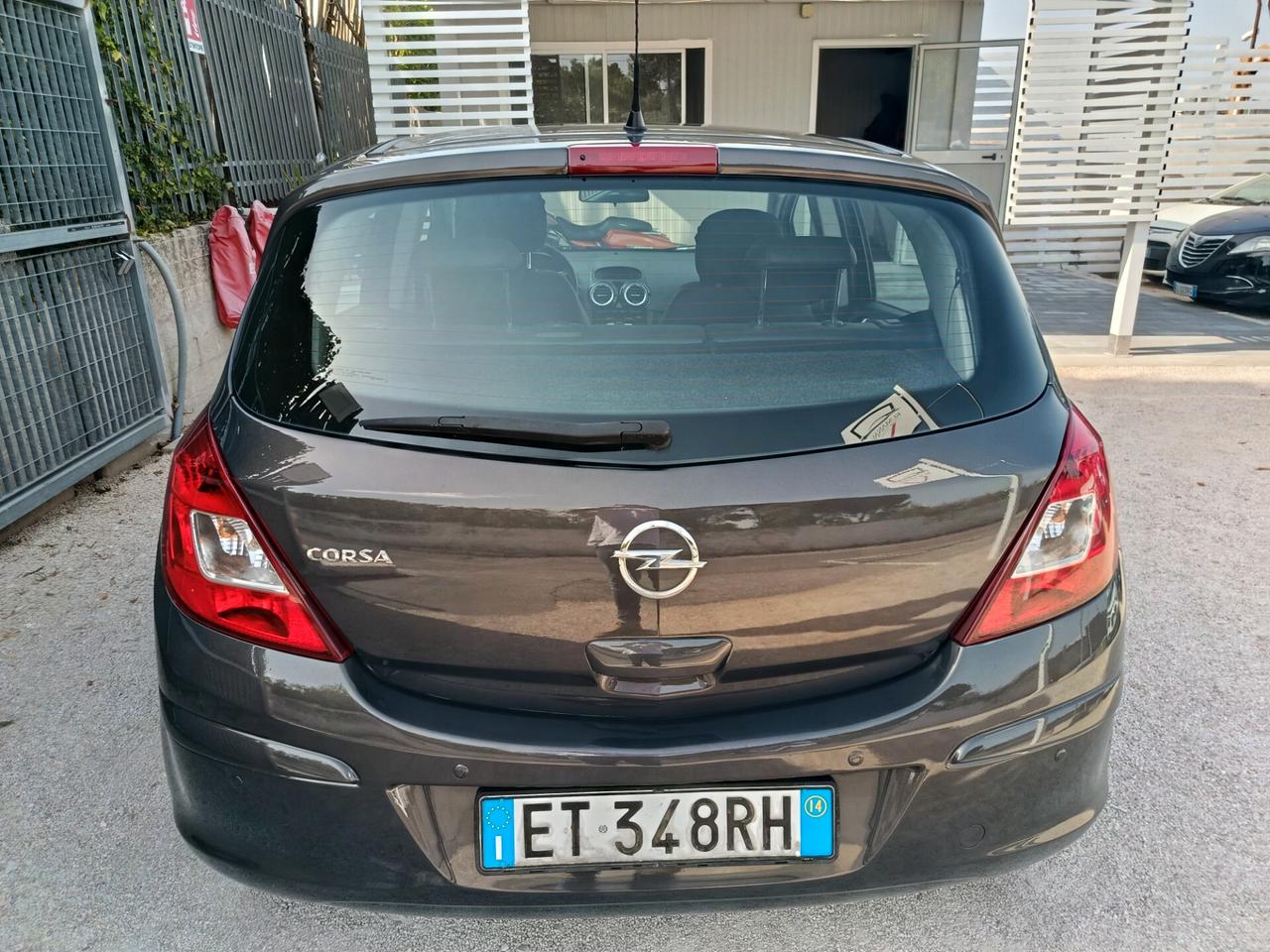 Opel Corsa 1.2 85CV 5 porte GPL-TECH Edition PARI AL NUOVO