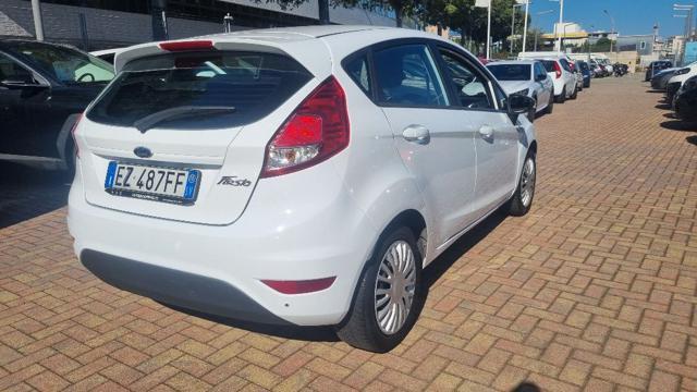 FORD Fiesta 1.5 TDCi 75CV 5 porte Titanium