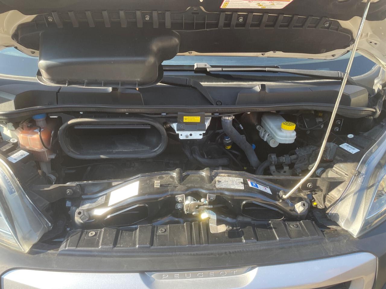 Peugeot BOXER 2.0 BlueHDi 130CV H2 L3