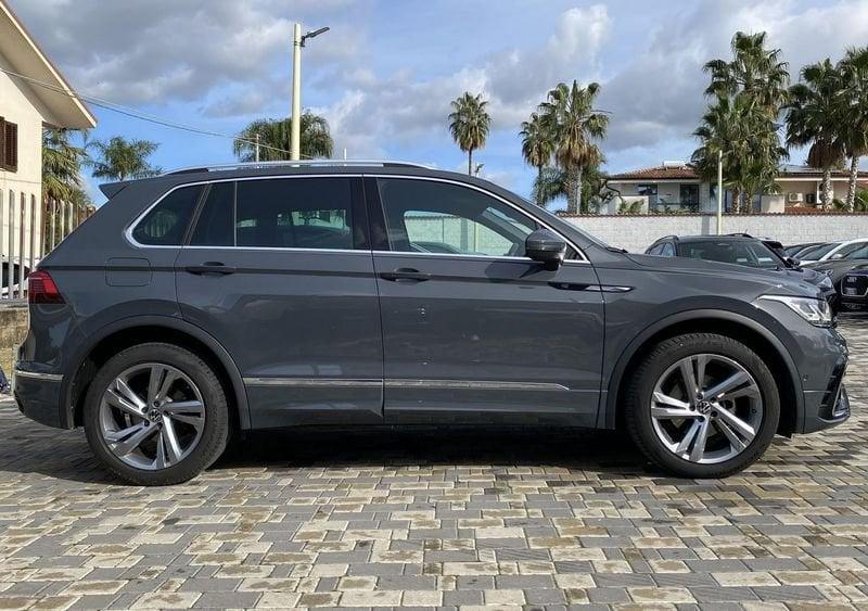 Volkswagen Tiguan R-LINE 2.0 TDI SCR 110 KW (150 CV) DSG