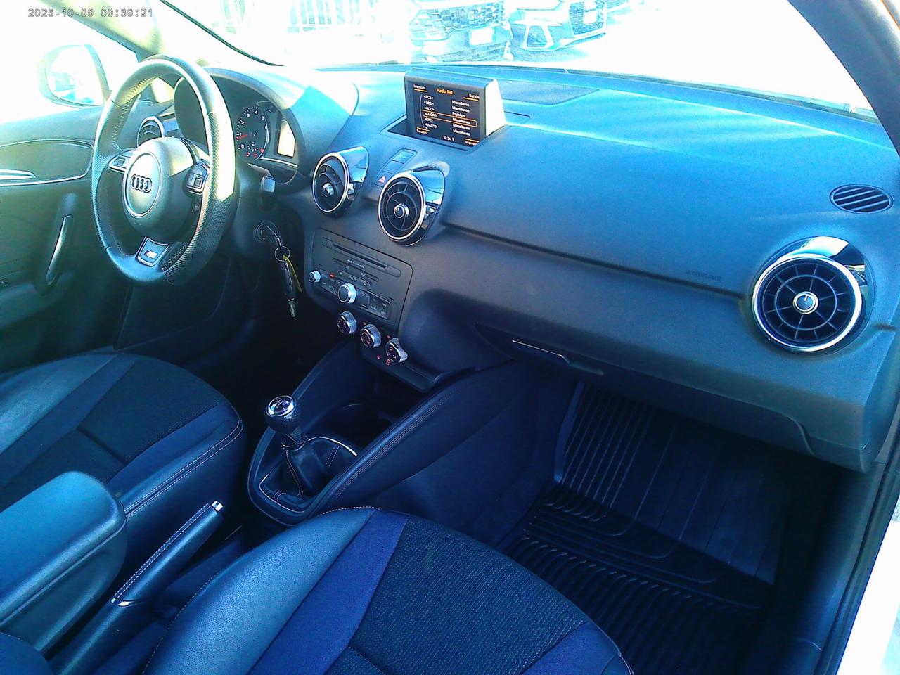 Audi A1 1.2 TFSI S line edition