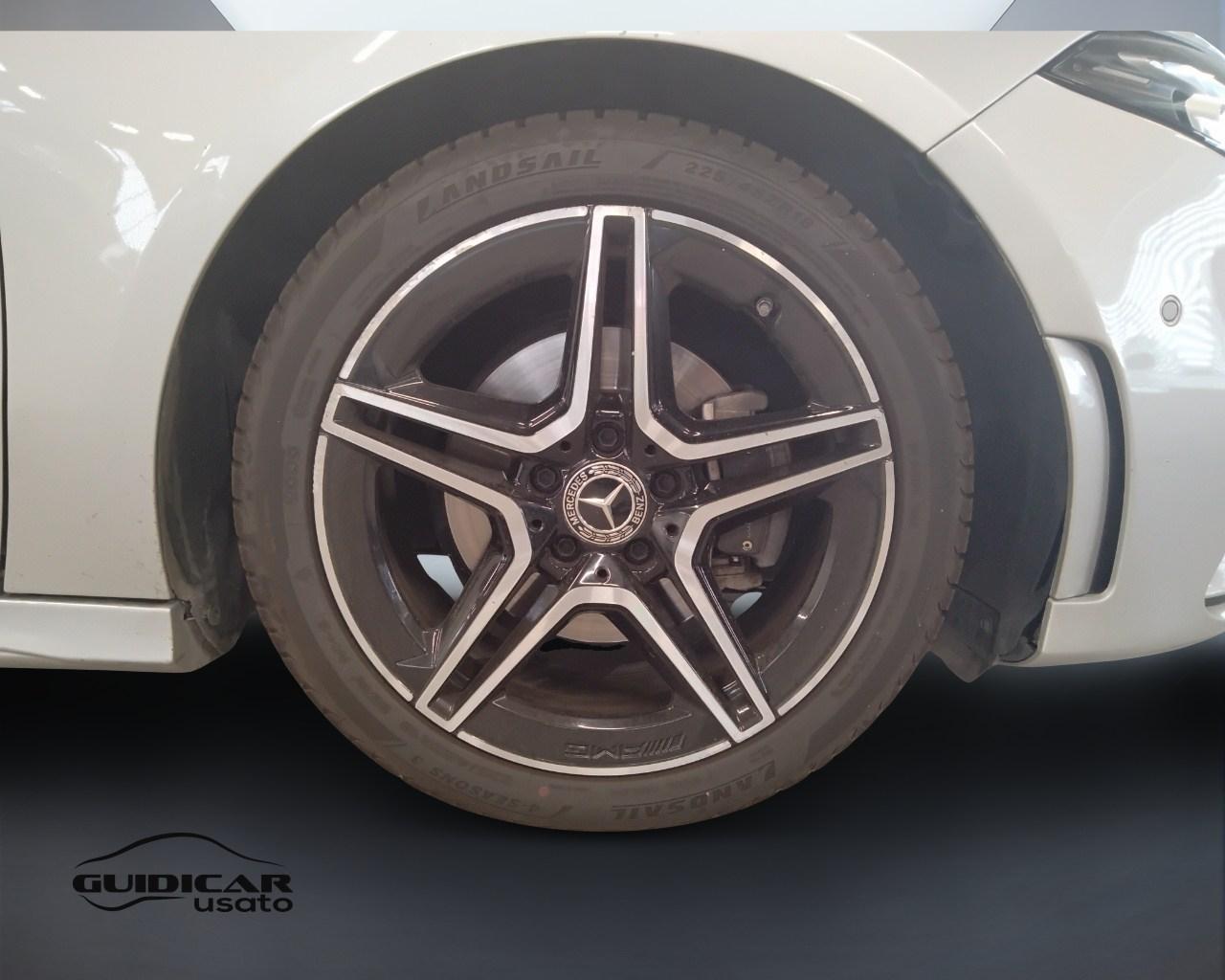 Mercedes-Benz Classe A - W177 2018 - A 180 d Premium auto