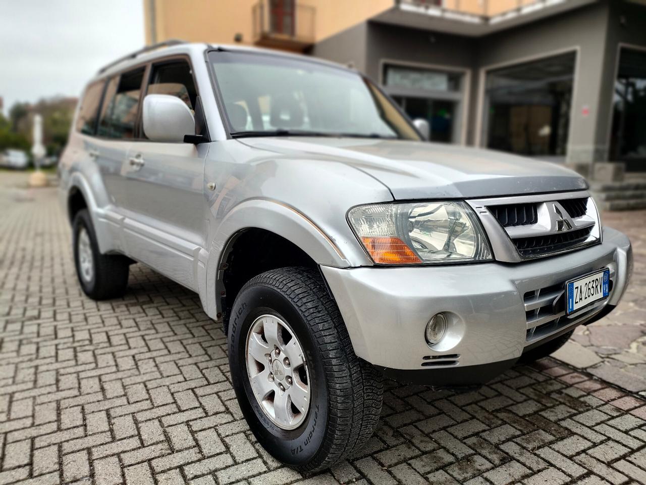 Mitsubishi Pajero 3.2 16V DI-D 7P+GANCIO
