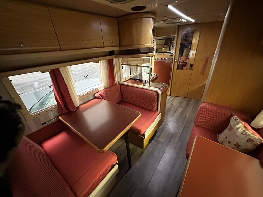 Laika ecovip oro 7posti gemellato 2.5 TD (a nuovo)