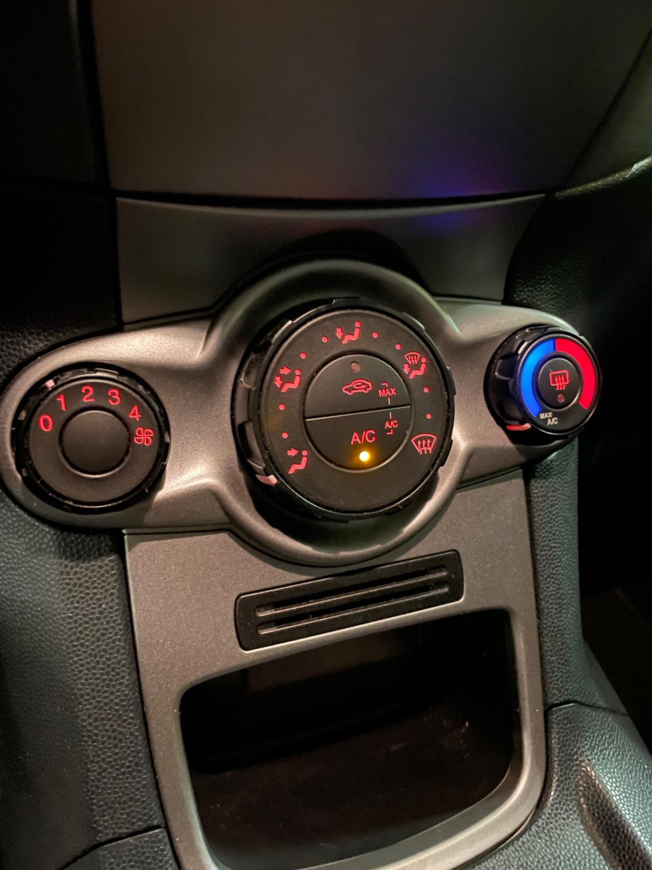 Ford Fiesta 1.2 Neopatentati Euro 5