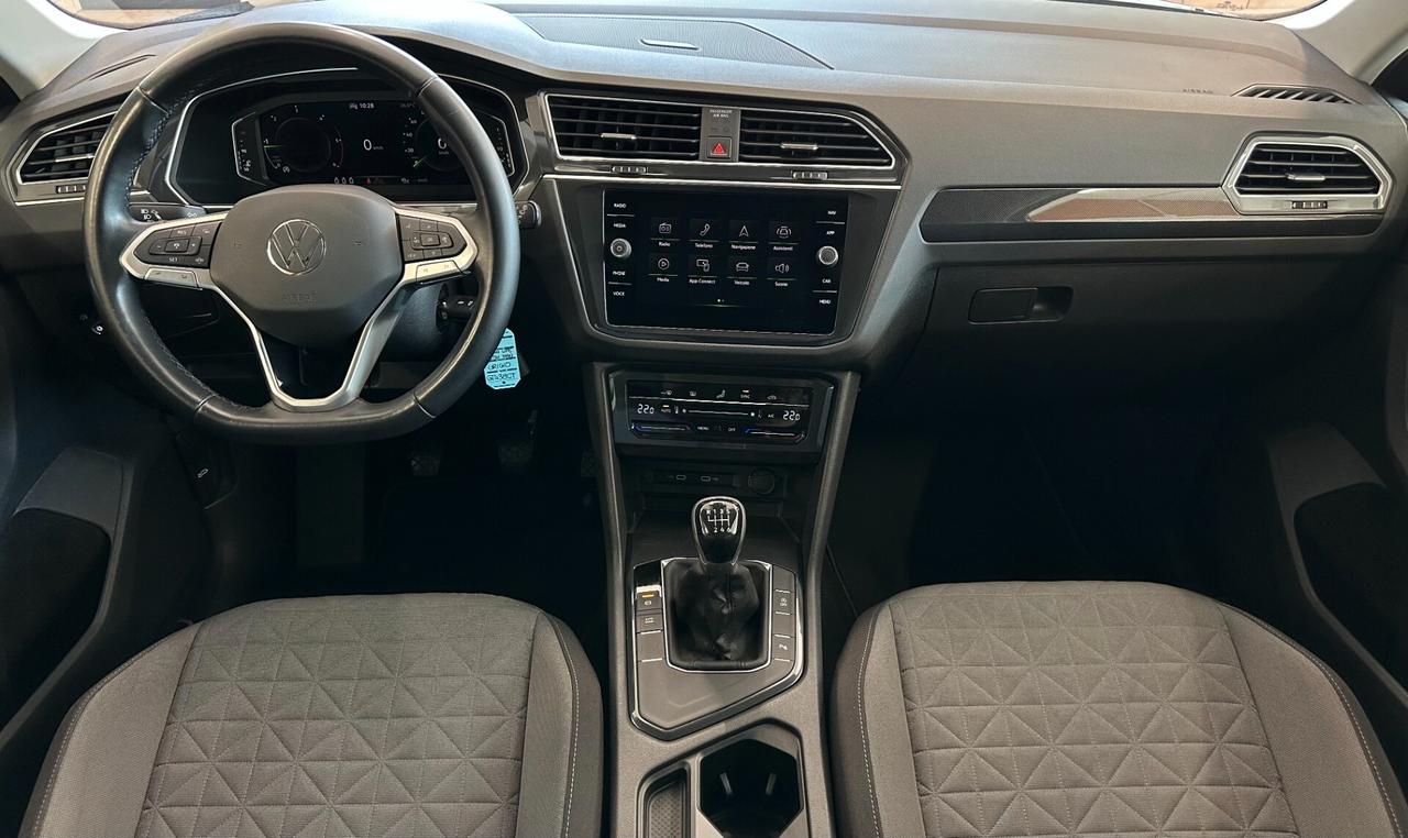 VOLKSWAGEN TIGUAN LIFE 2.0 TDI *CARPLAY*RADAR*LUCI*