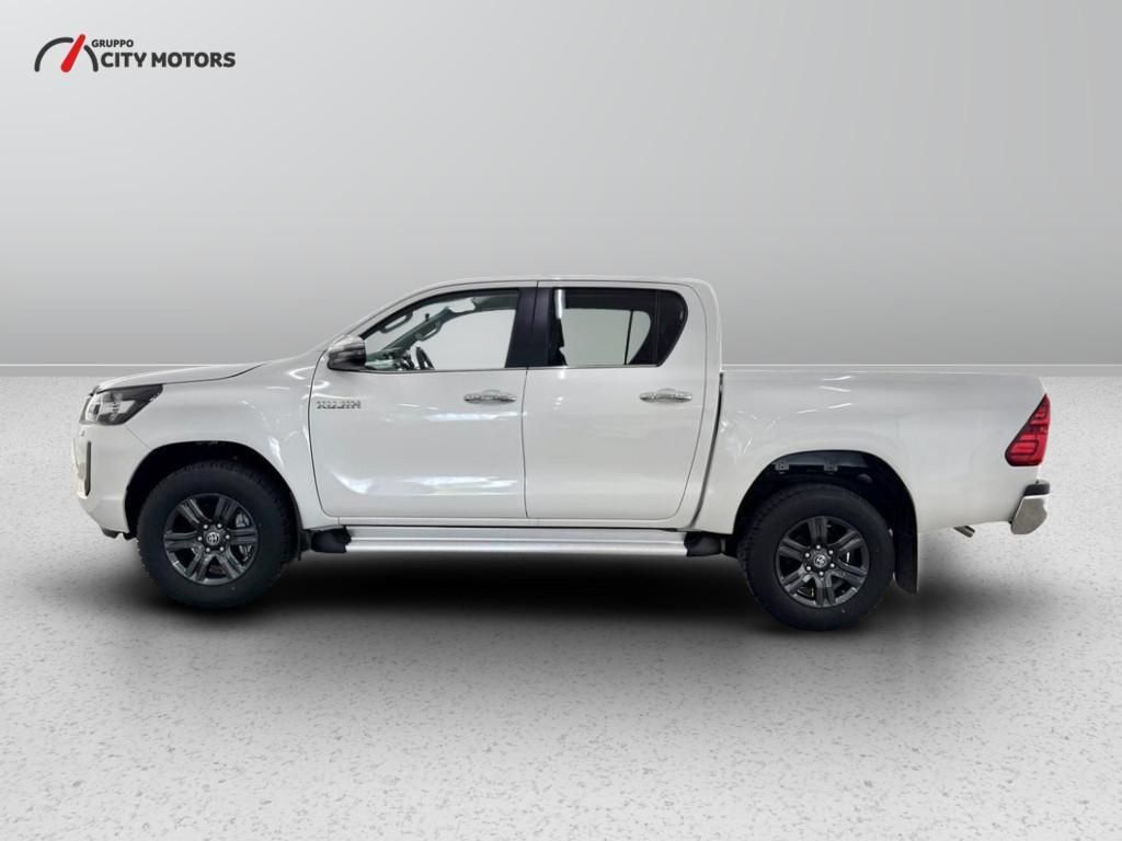 Toyota Hilux Double Cab 2.4 D-4D Lounge A/T