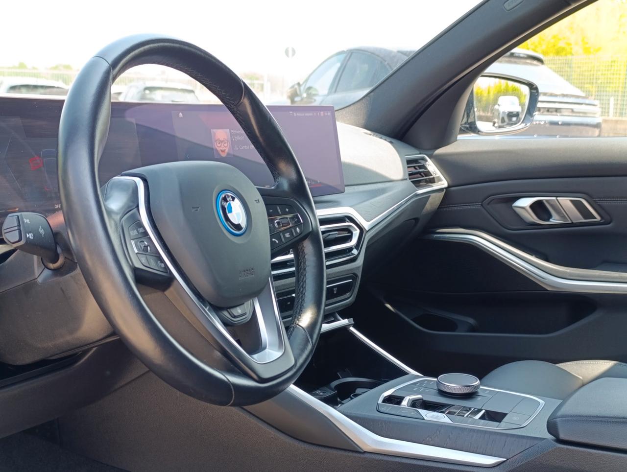 BMW 330 e Touring auto