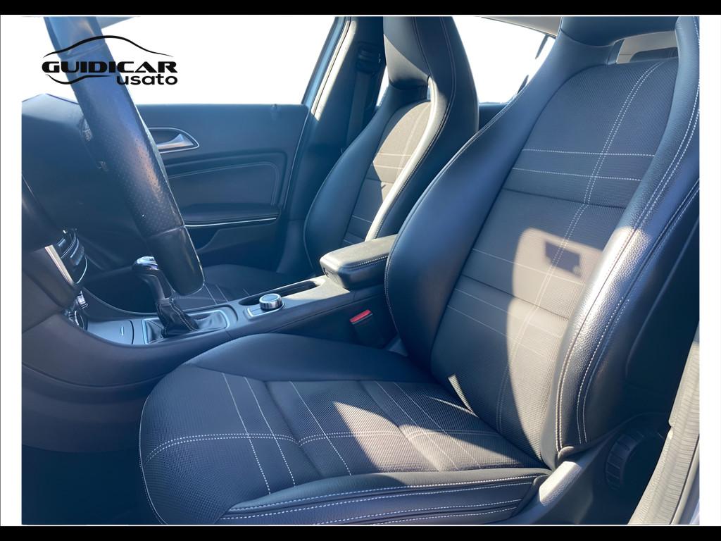 Mercedes-Benz GLA-X156 2014 - GLA 200 d (cdi) Sport