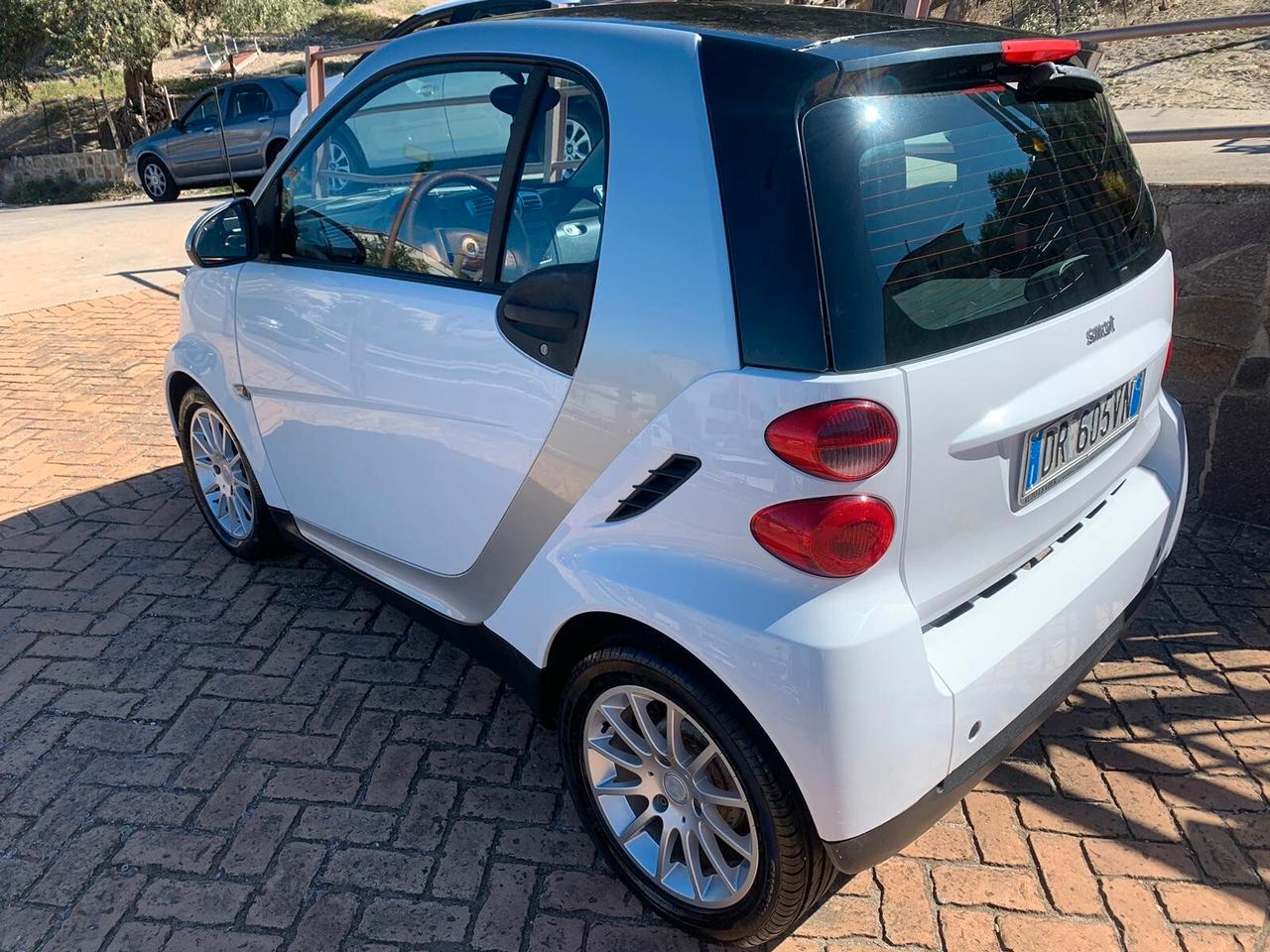 Smart ForTwo 1000 52 kW coupé passion