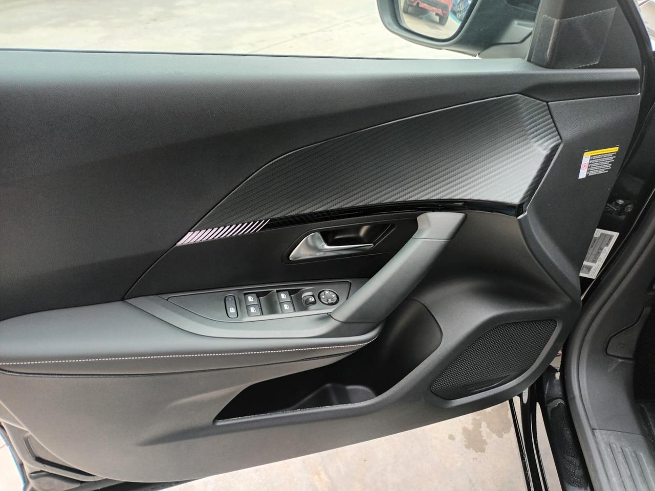 Peugeot 2008 Hybrid 1.2 Allure 145 CV e-DCS6