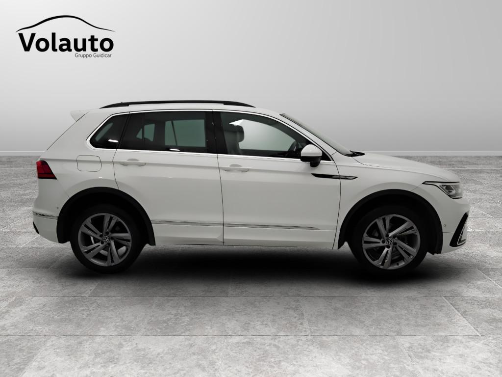 VOLKSWAGEN Tiguan II 2021 - Tiguan 2.0 tdi R-Line 4motion 150cv dsg