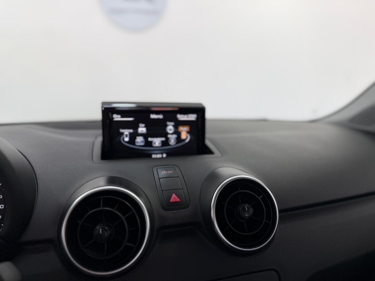 Audi A1 SPB 1.6 TDI 90 CV-S TRONI-S LINE-GARANTITA-2017