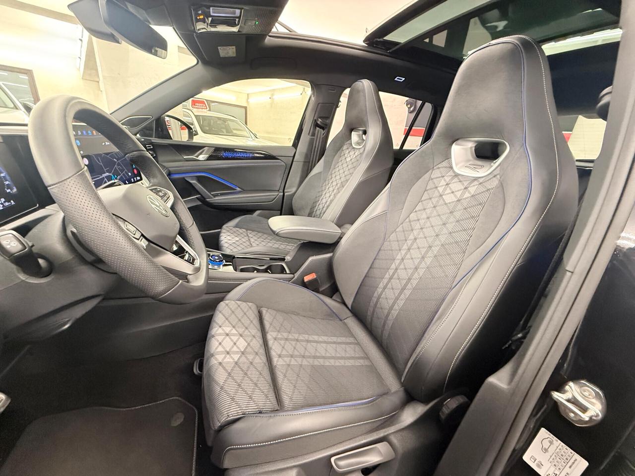 Volkswagen Tiguan 2.0 TDI 193 CV DSG 4MOTION R-Line