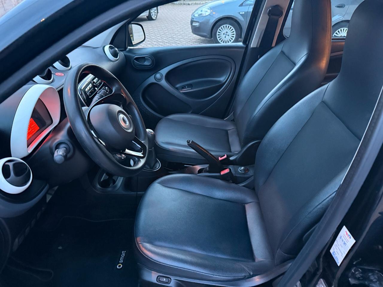 Smart ForFour 70 1.0 Prime Pelle Bluetooth