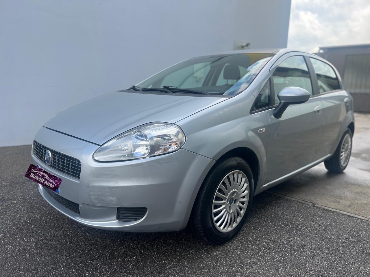 Fiat Grande Punto Grande Punto 1.4 benz - PER NEOPATENTATI