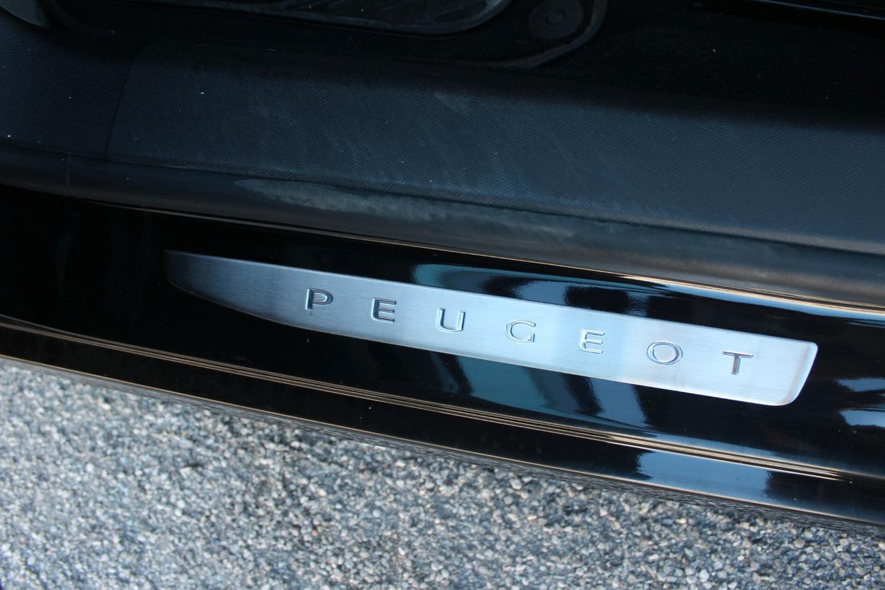 PEUGEOT 308 1.6 GT LINE EAT6 120 AUTOMATIC