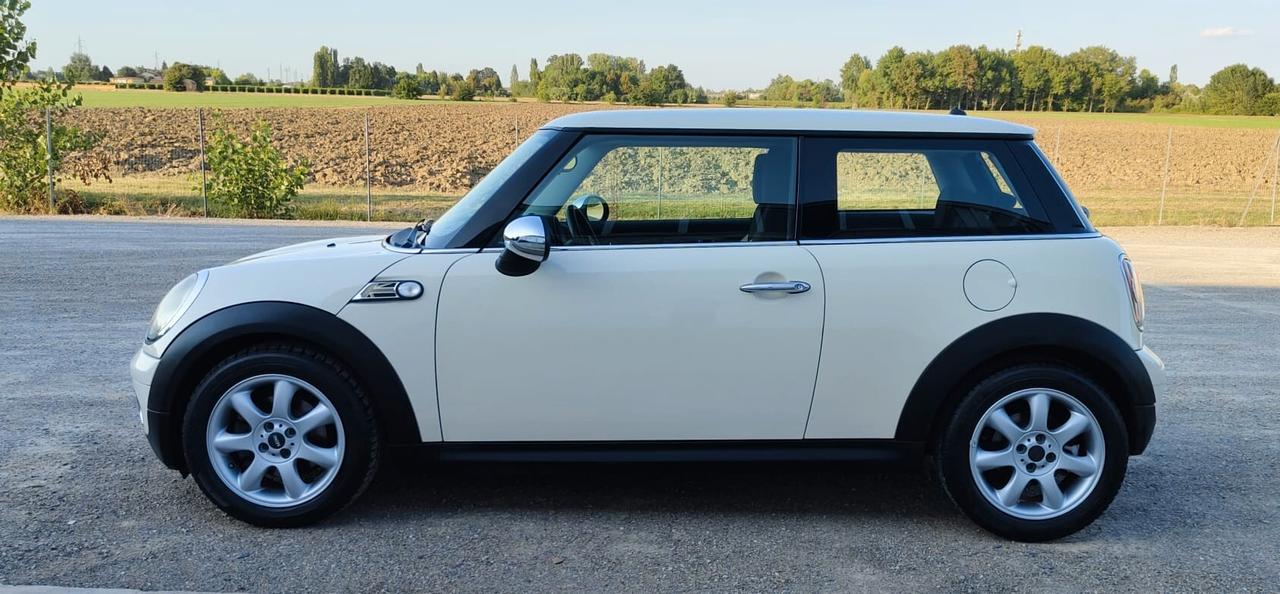 Mini 1.4 16V Abbey Road