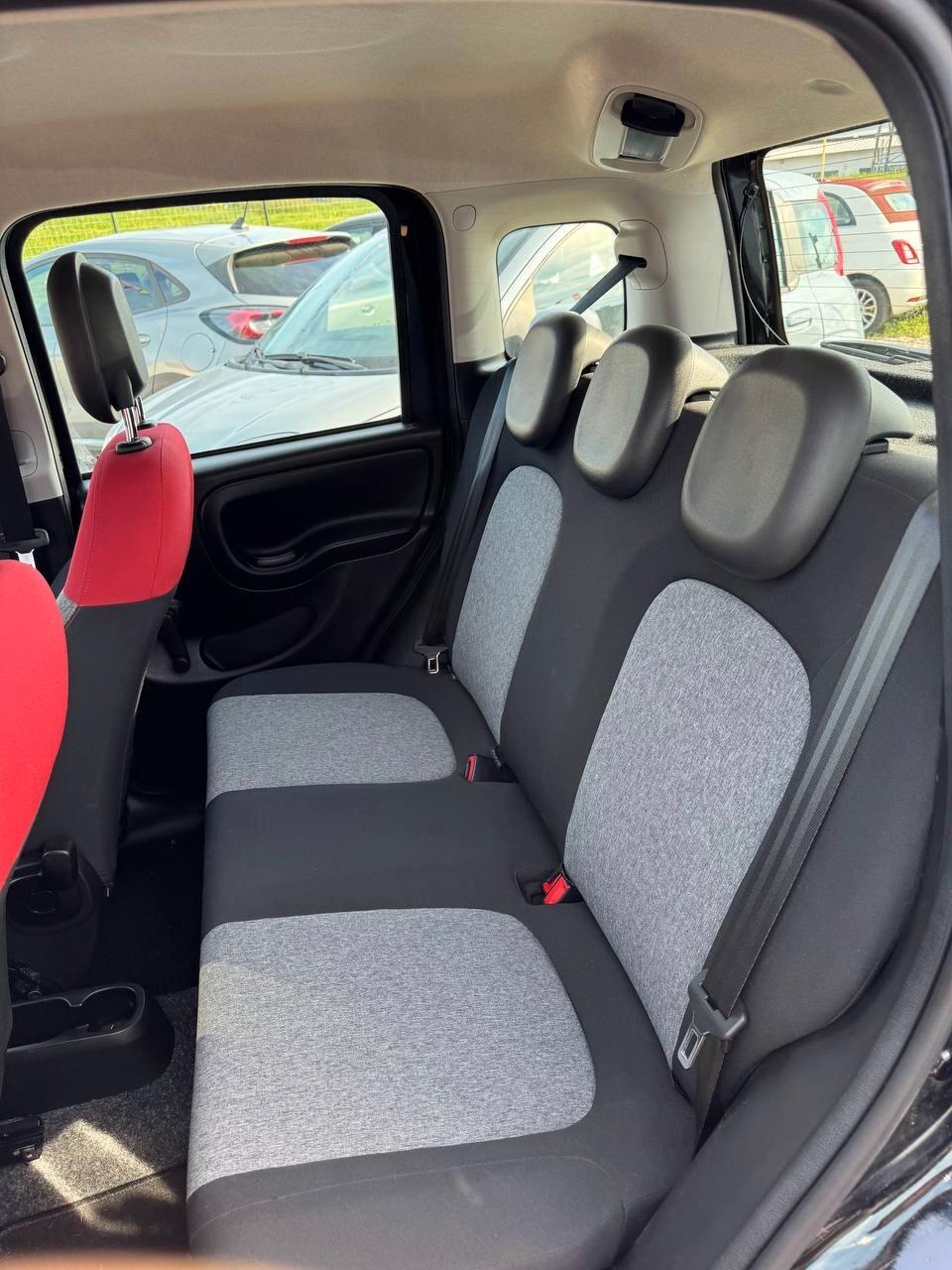 Fiat Panda 1.2 Lounge 2020