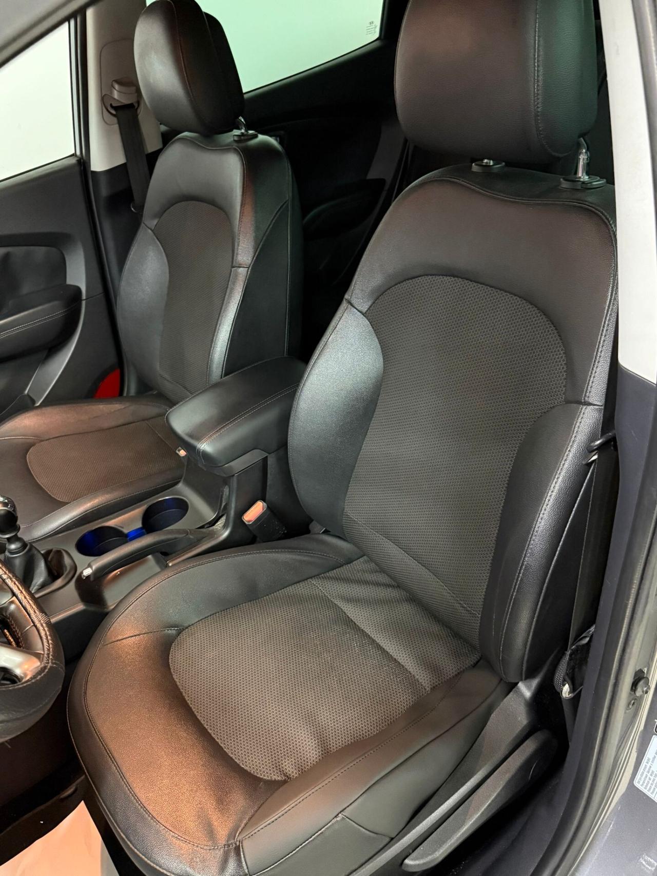 Hyundai iX35 1.7 CRDi 2WD Xpossible