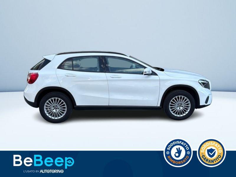 Mercedes-Benz GLA 180 D BUSINESS AUTO