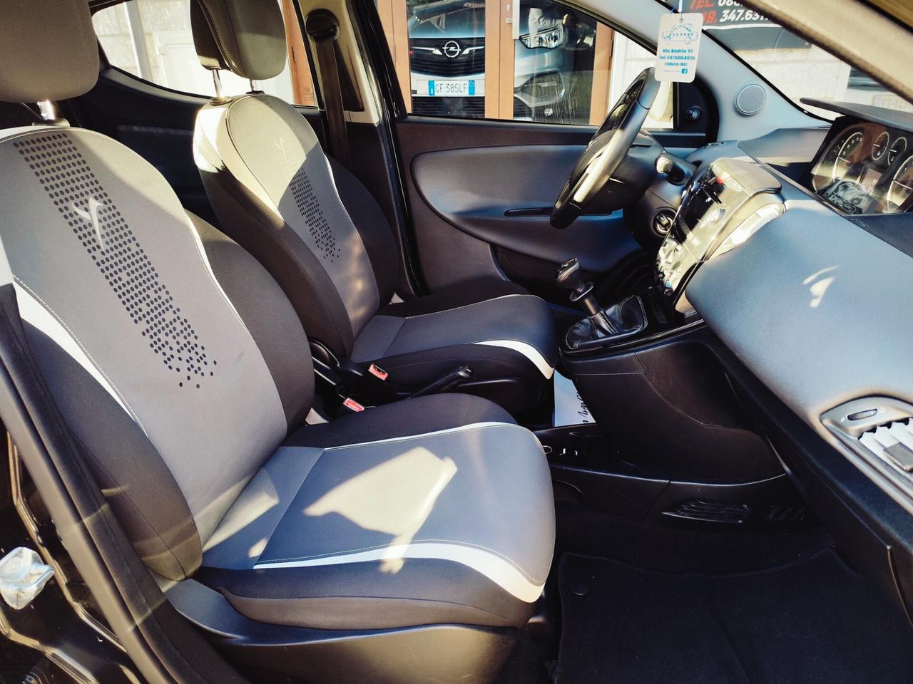 Lancia Ypsilon 1.2 benzina 69CV PERFETTA