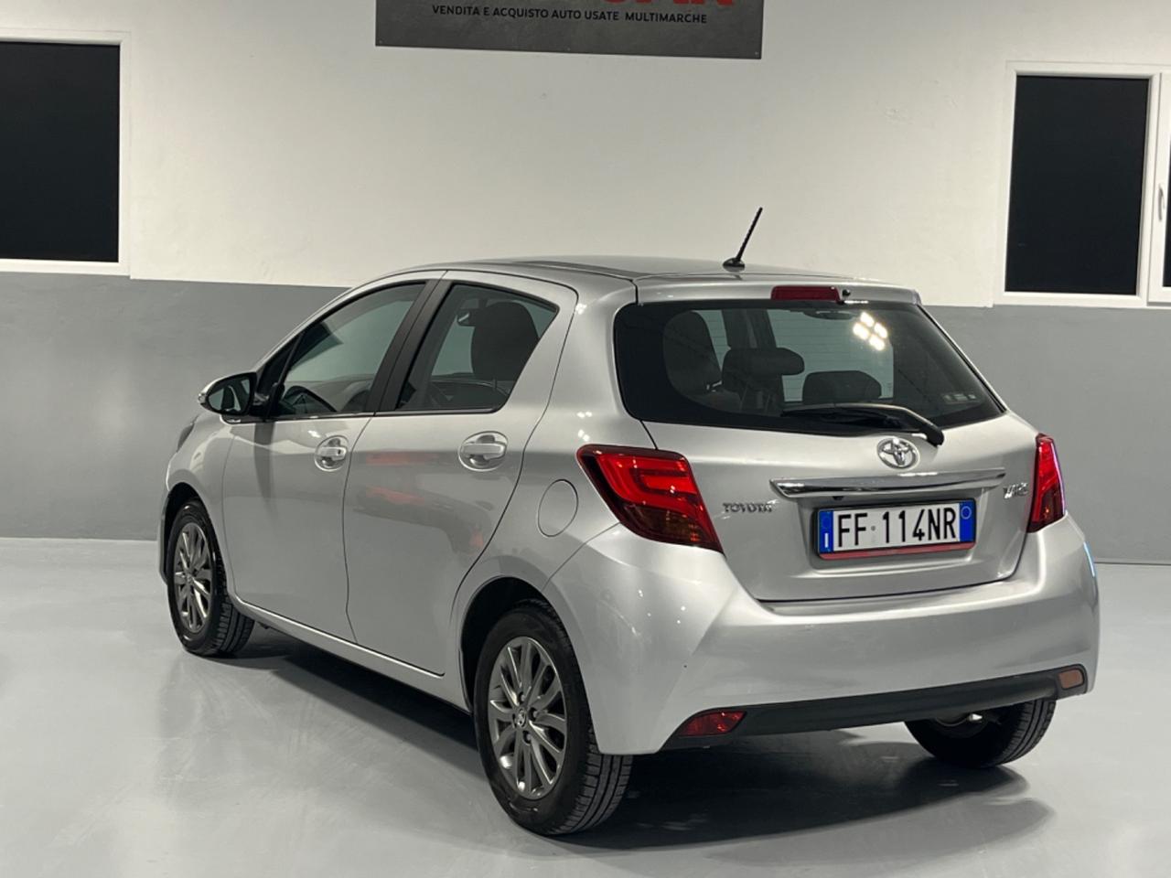 Toyota Yaris 5p 1.0 NEOPATENTATI! EURO 6!