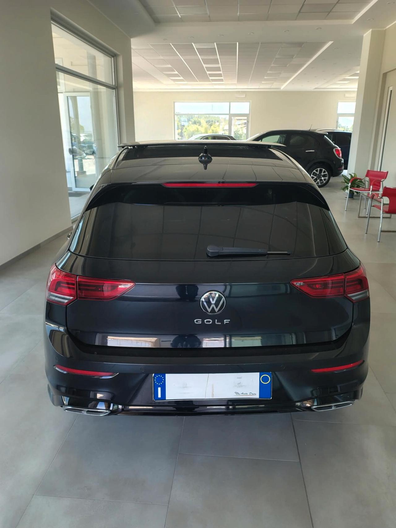 Volkswagen Golf 2.0 TDI 150 CV SCR R-Line