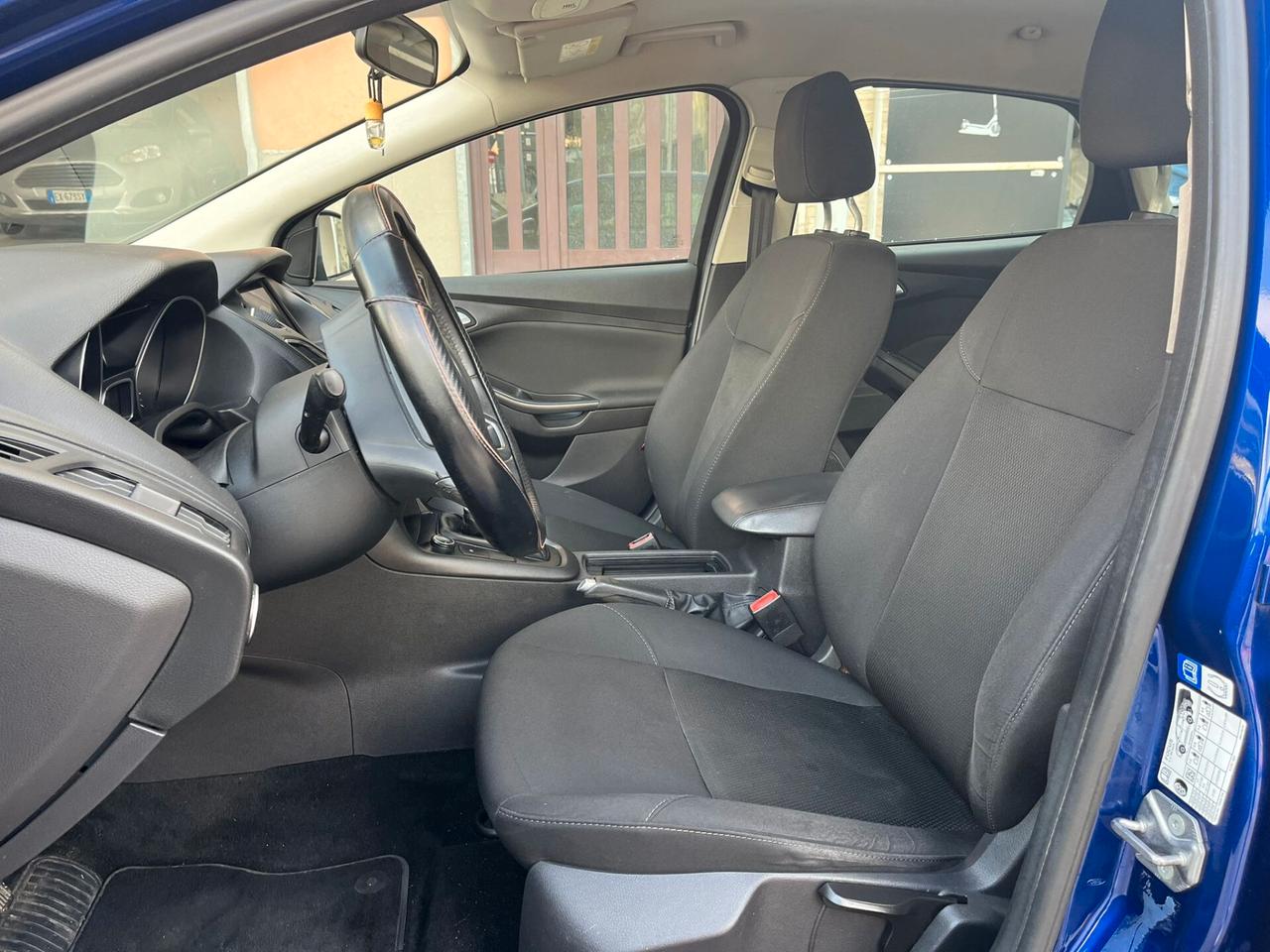 Ford Focus 1.5 TDCi 95 CV Berlina