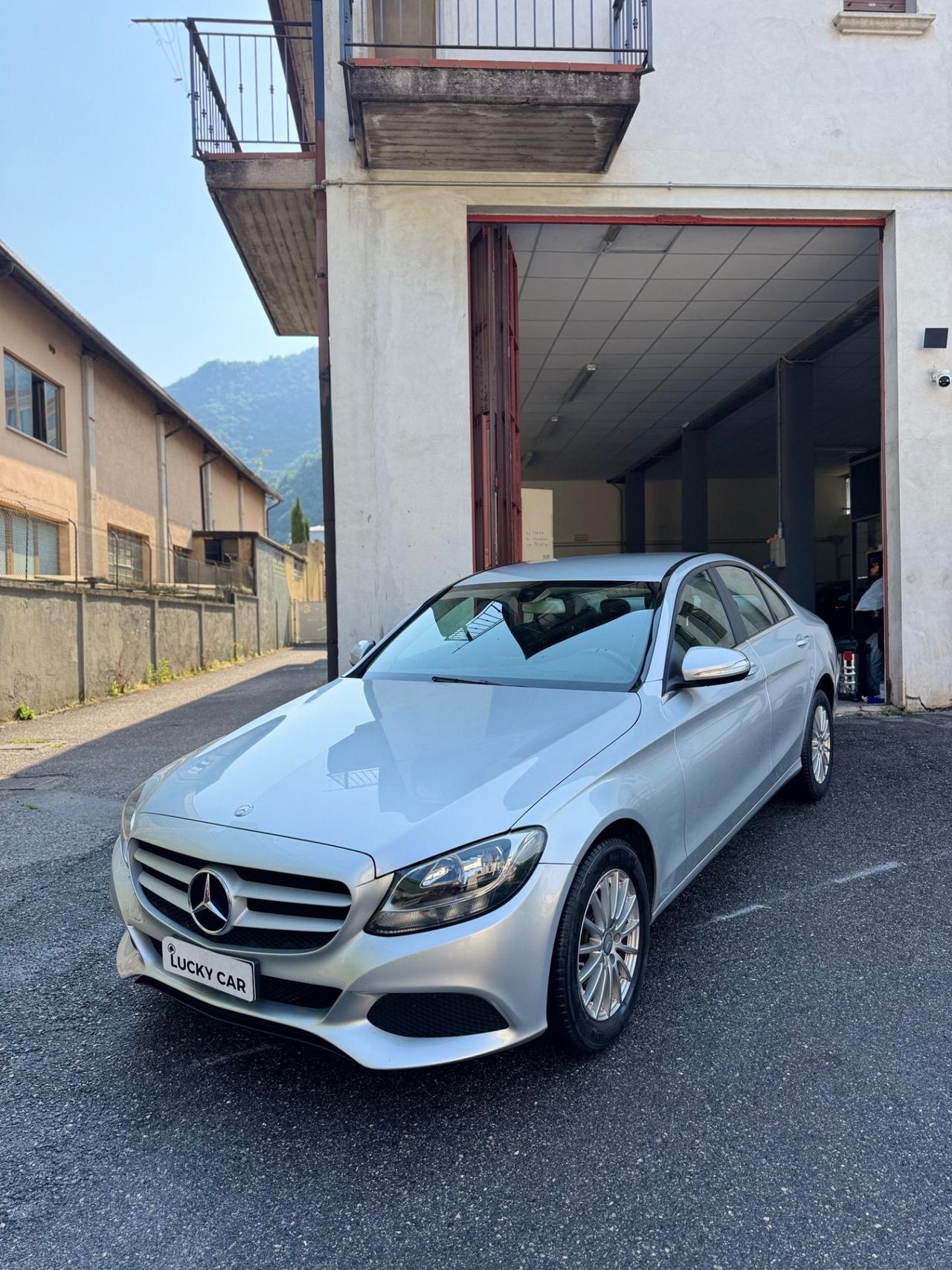 Mercedes-benz C 180 d Auto Premium
