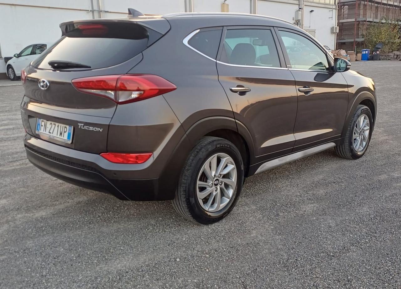 Hyundai Tucson 1.7 CRDi Sound Edition