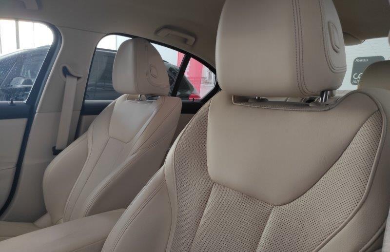 BMW Serie3(G20/21/80/81 - 320d 48V Luxury
