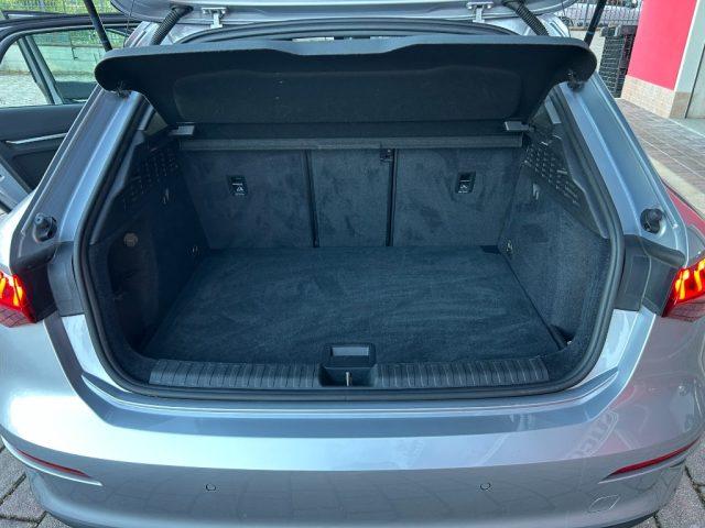 AUDI A3 SPB 30 g-tron S tronic Business Advanced