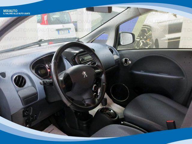 PEUGEOT iOn Active