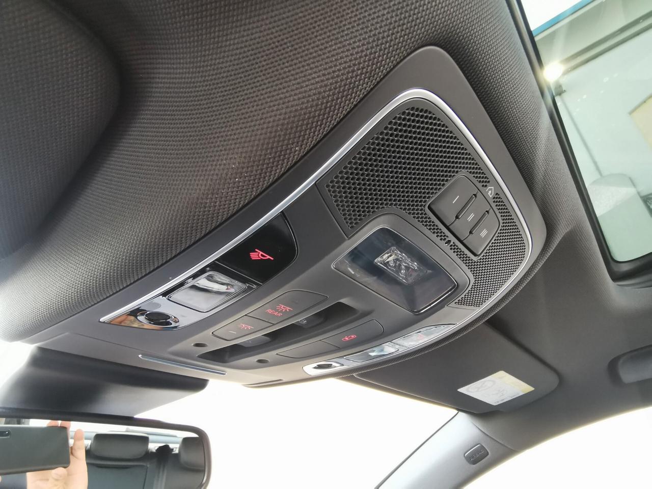 AUDI RS6 PERFORMANCE AKRAPOVIC CARBO UNIPROPRIETARIO GARANZIA