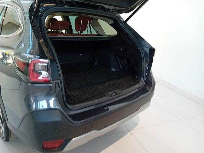 Subaru Outback 2.5i Lineartronic Premium