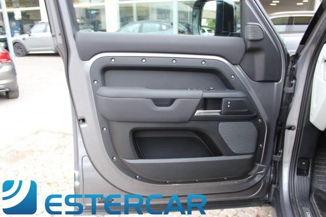 LAND ROVER Defender 110 3.0D 250CV AWD Auto X-Dynamic S 7 posti