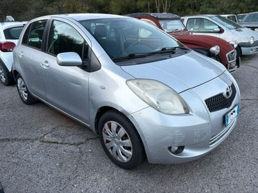 Toyota Yaris 1.3 5 porte Sol