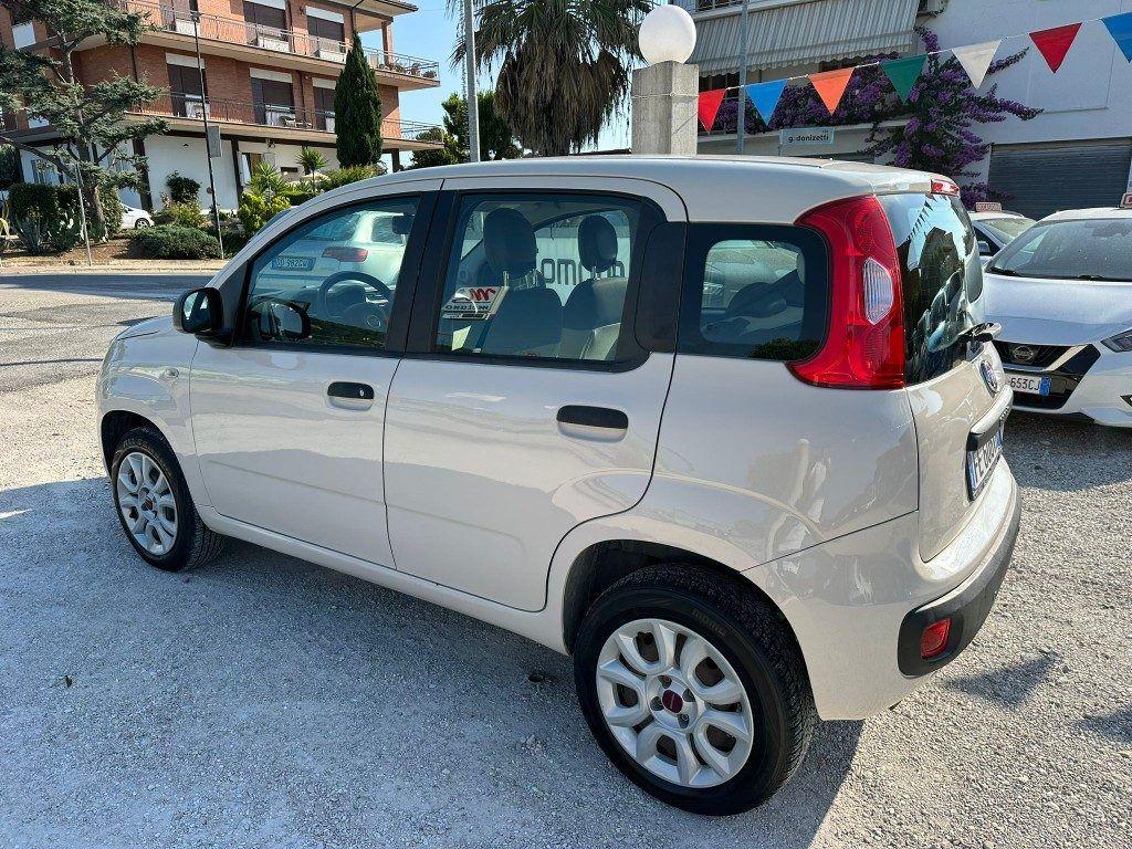FIAT Panda 0.9 TwinAir Turbo Natural Power Lounge