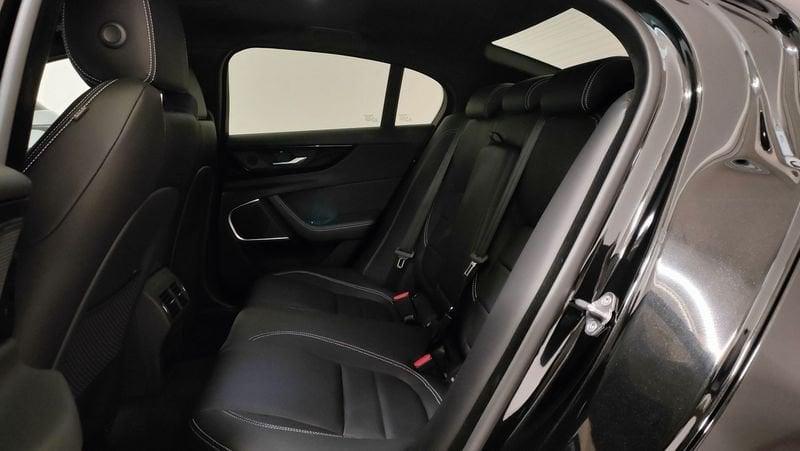 Jaguar XE 2.0 D 204 CV AWD aut. S IVA ESPOSTA