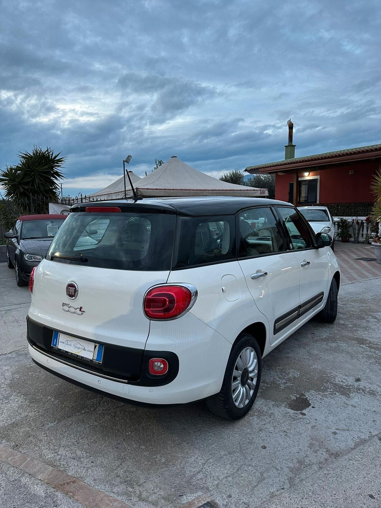 Fiat 500L Living 0.9 TwinAir Turbo Natural Power Lounge