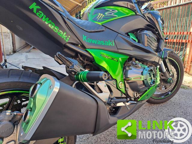 KAWASAKI Z 800 .