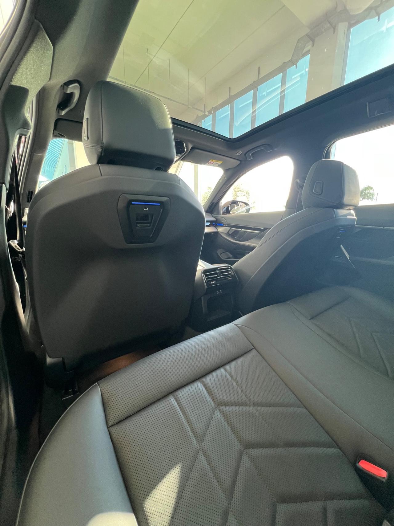 BMW 520d Touring 48V xdrive MSport Pro auto - possibilità noleggio no scoring