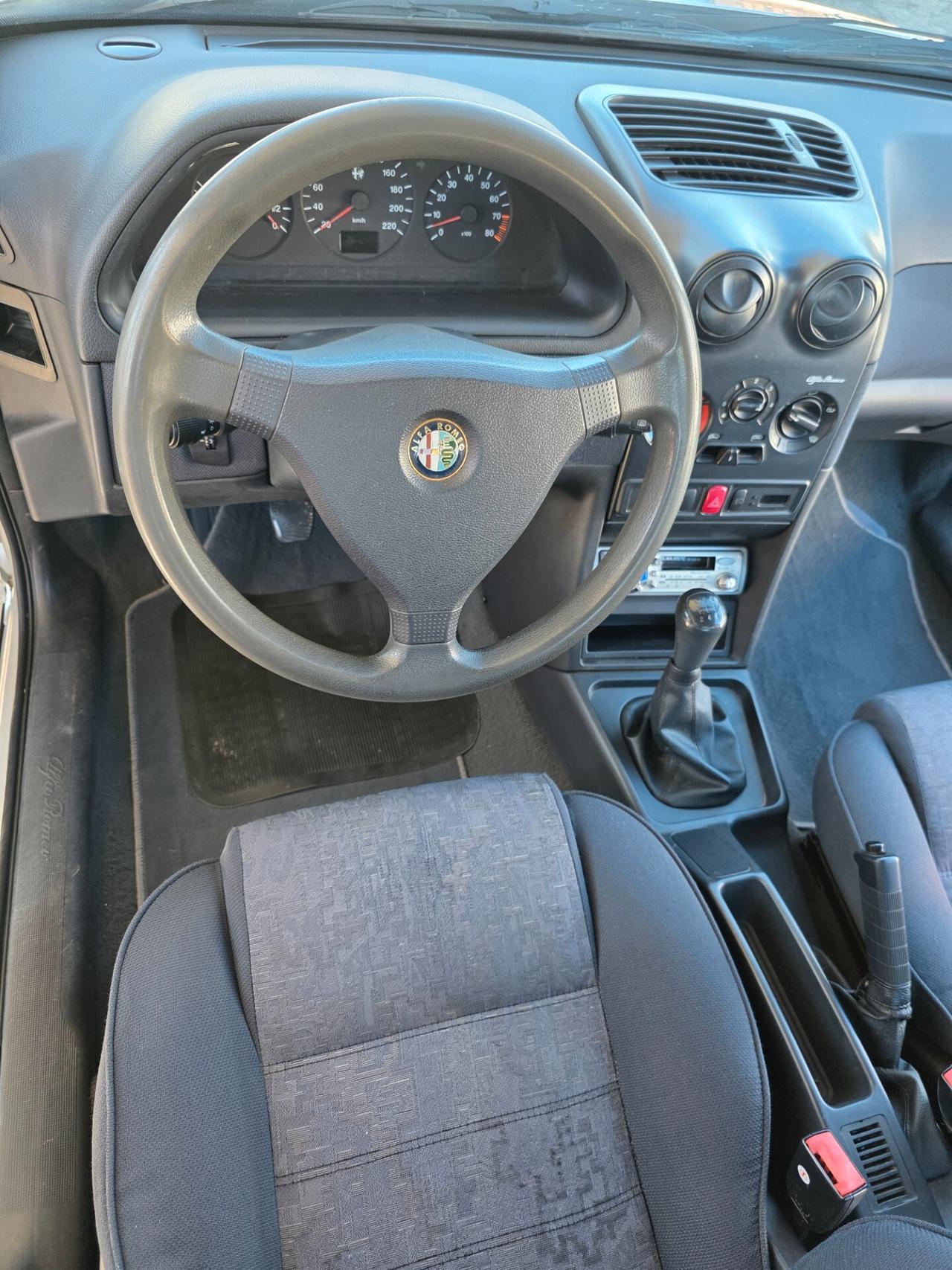 Alfa Romeo 146 1.4i 16V 103cv Twin Spark cat con 138.000km