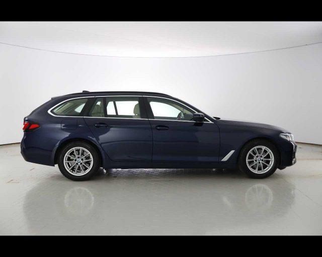 BMW 520 d 48V Touring Business