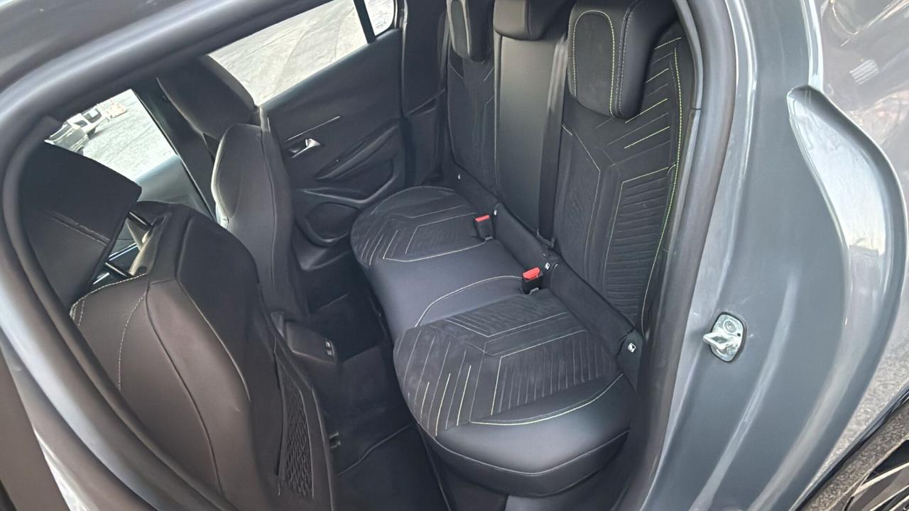 Peugeot 208 hybriyd 145 e-dcs6 Stop&Start 5 porte GT