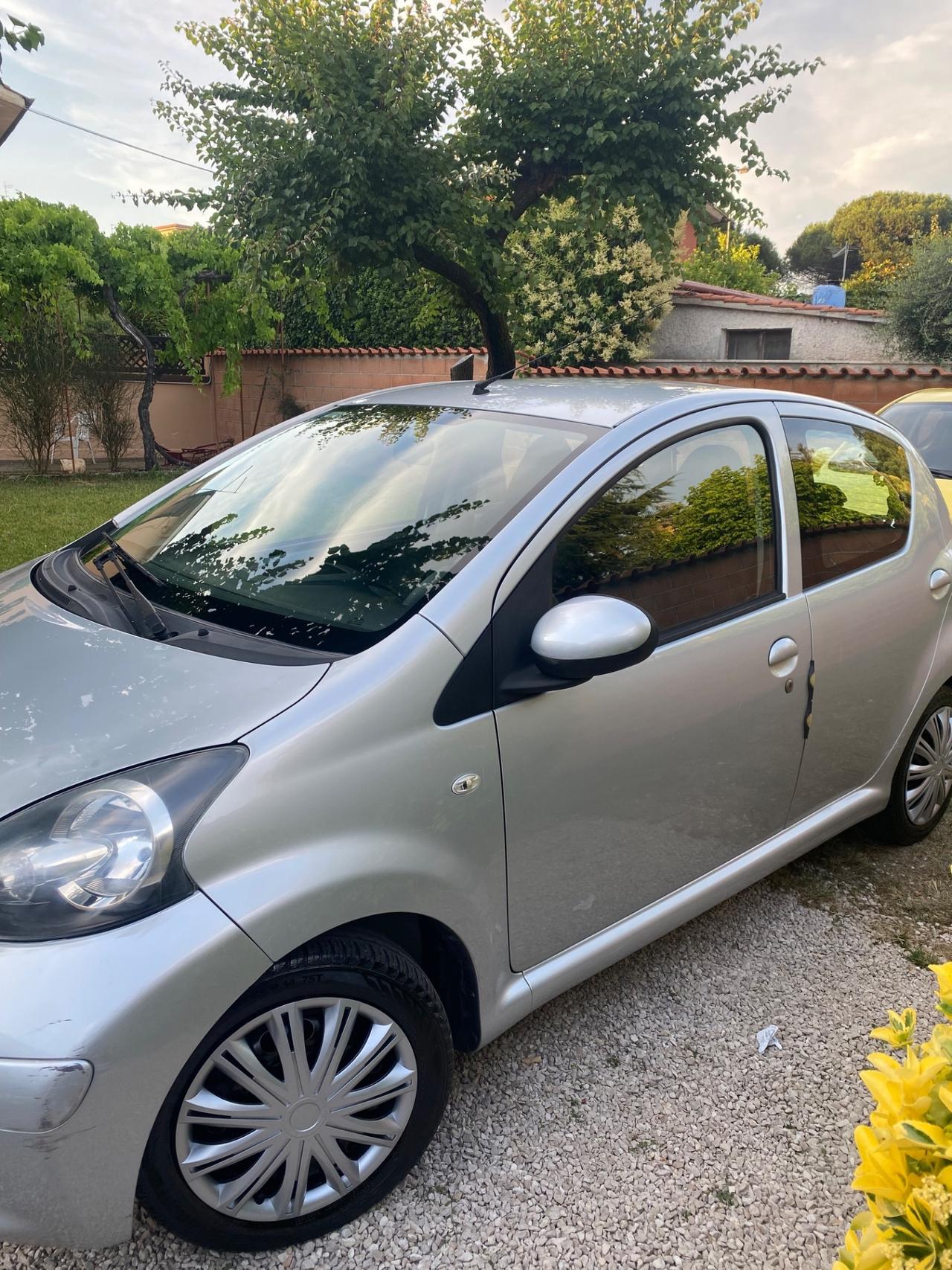 Toyota Aygo con soli 101 mila km