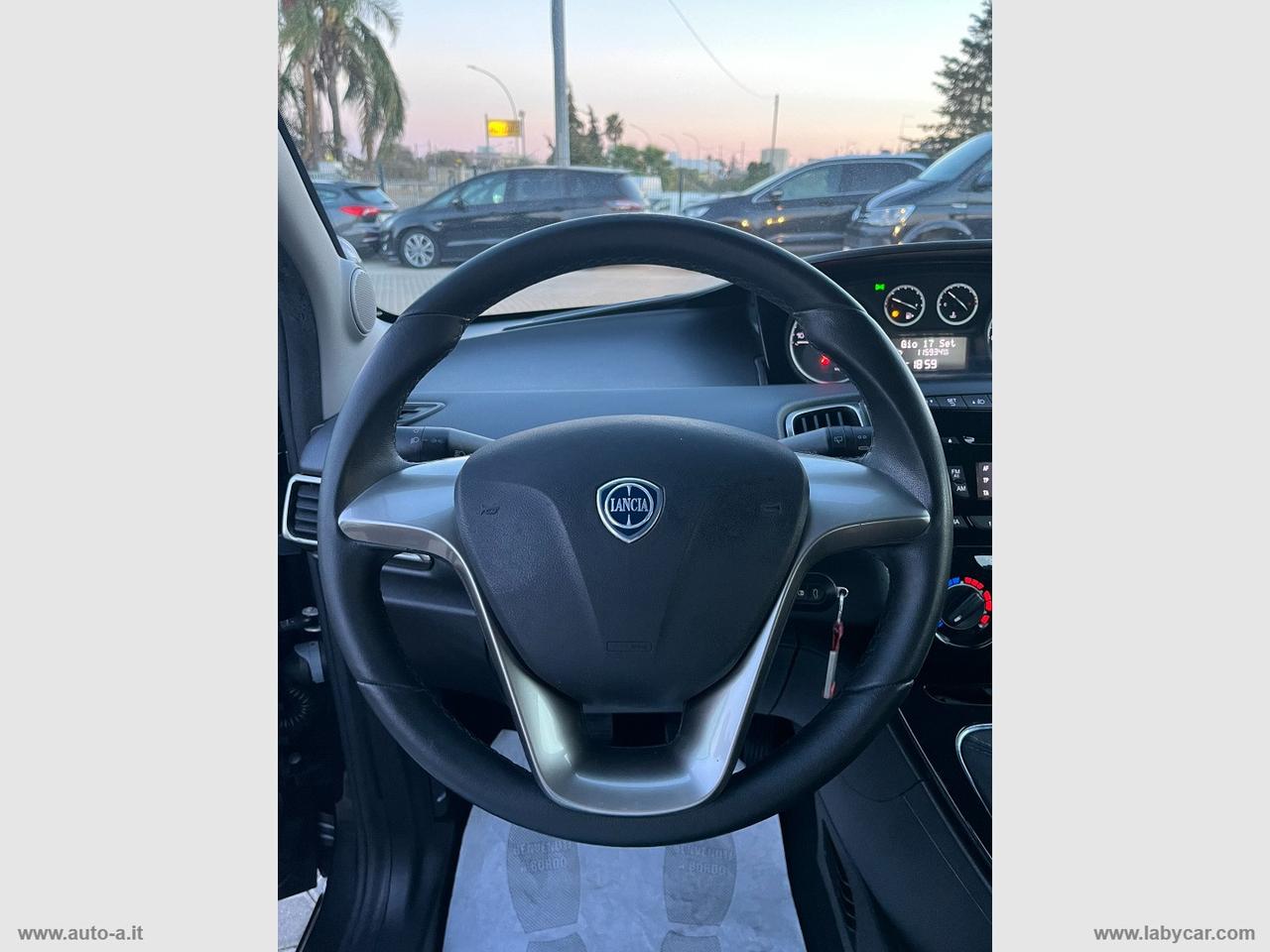 LANCIA Ypsilon 1.2 69 CV 5p. S&S Silver